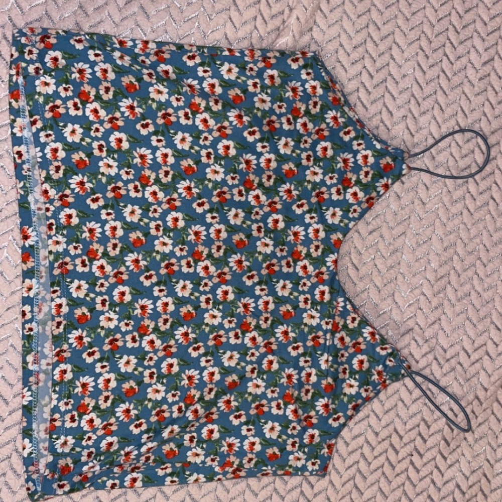 Floral crop top